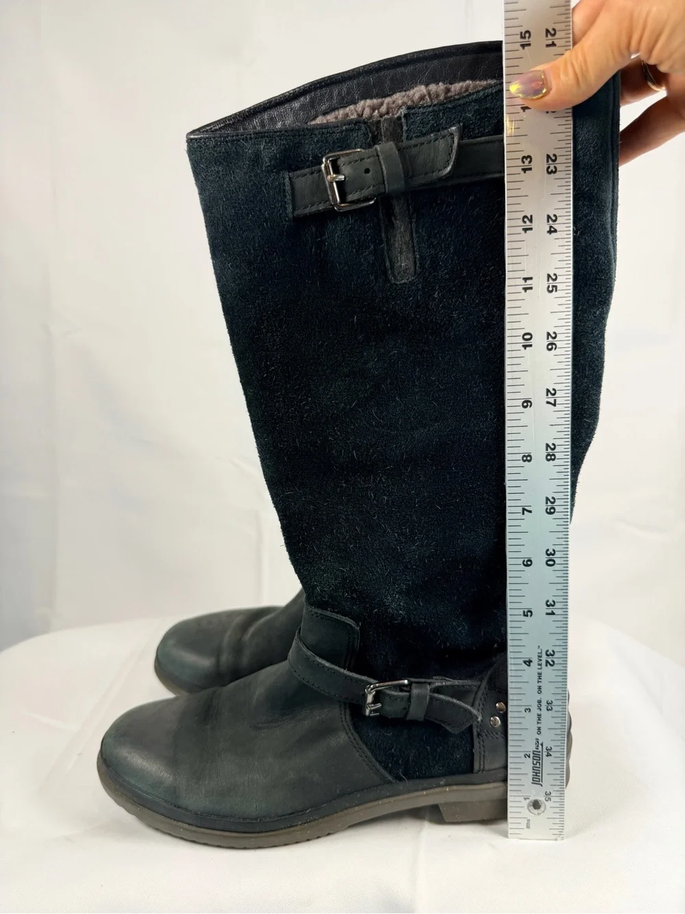UGG Women’s Size 9 Boots Tall Riding Style Leather Suede